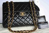 http://th942.photobucket.com/albums/ad262/spiderman8888/Chanel%20Bag/th_IMG_6176.jpg